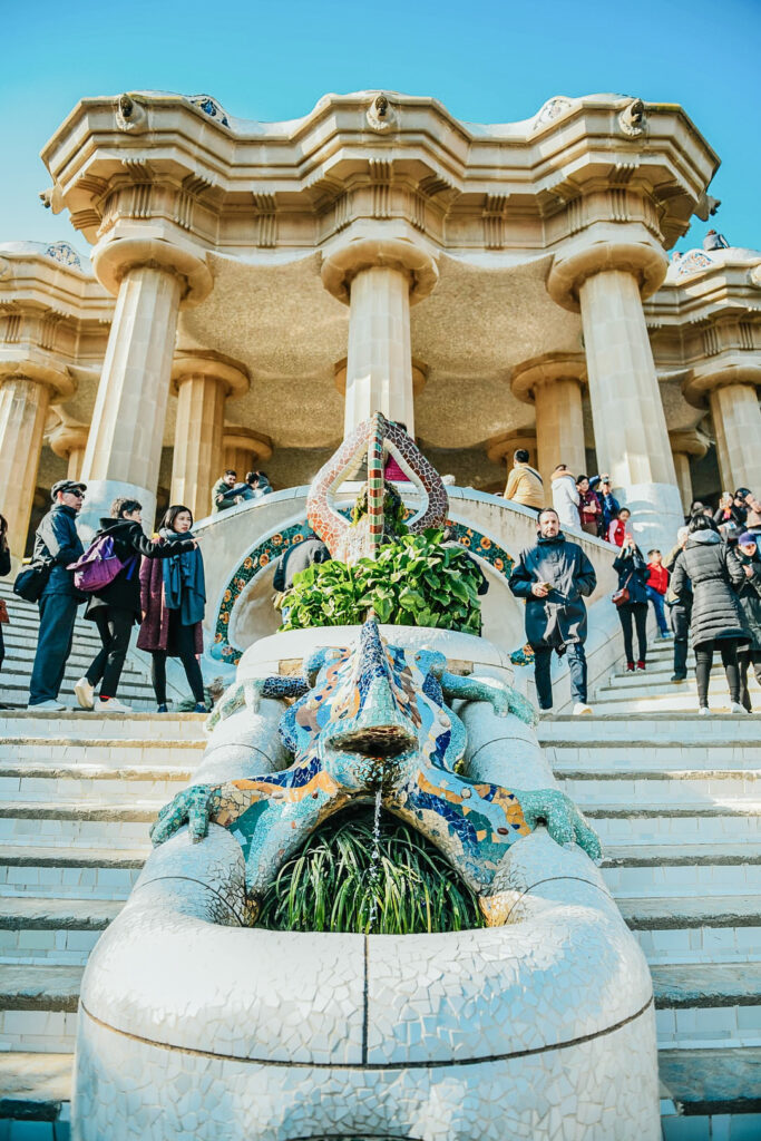 One of the many exhibits at Park Güell with a colorful lizard in the front